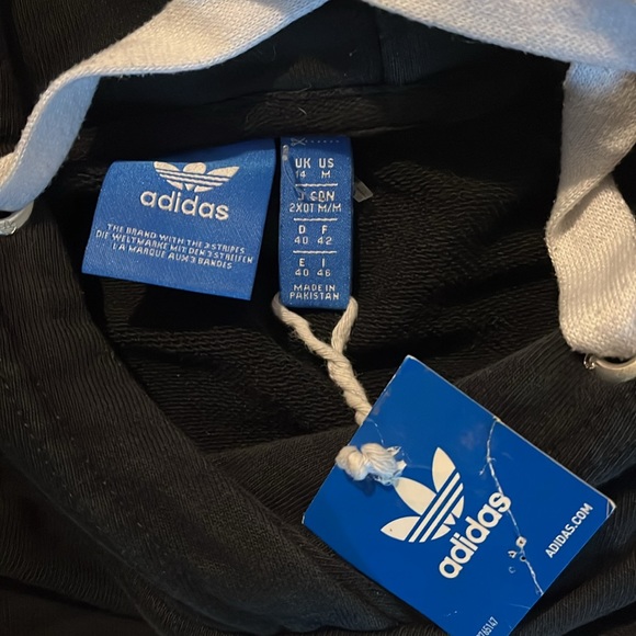 Cropped Adidas sweater - Picture 2 of 2